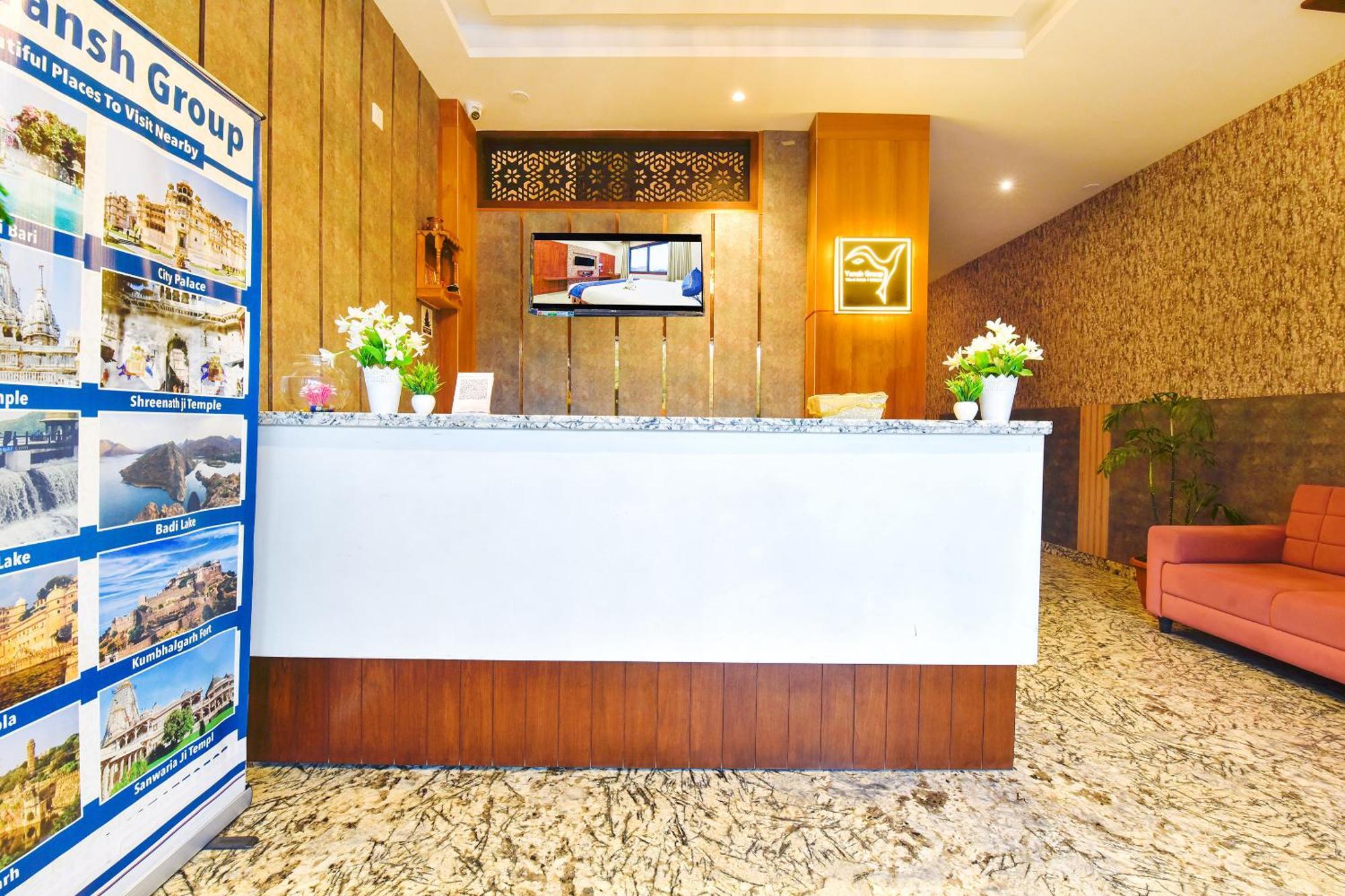 Hotel Remark Udaipur Bagian luar foto